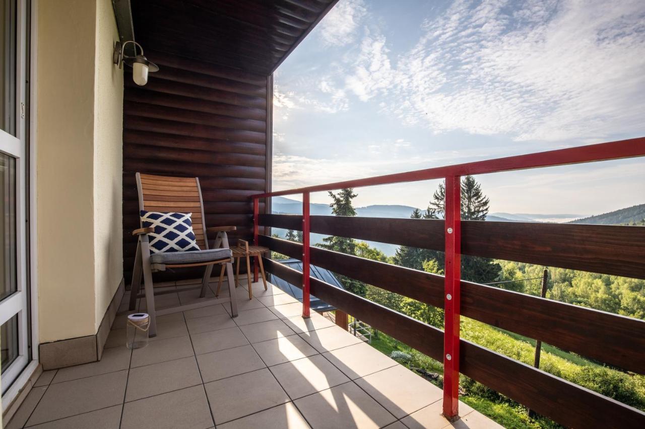 יאסימוב Apartmany Nad Slikovkou מראה חיצוני תמונה